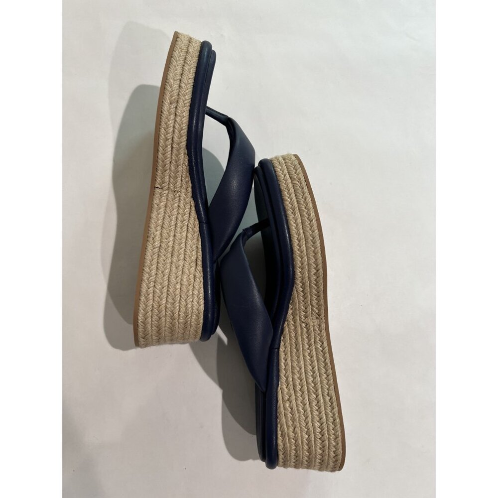 Charles & Keith Espadrille Thong Sandals in Dark Blue - Picture 6 of 7